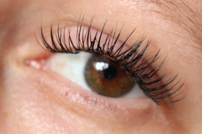 ByLashBabe – wimper extensions voor thuis!